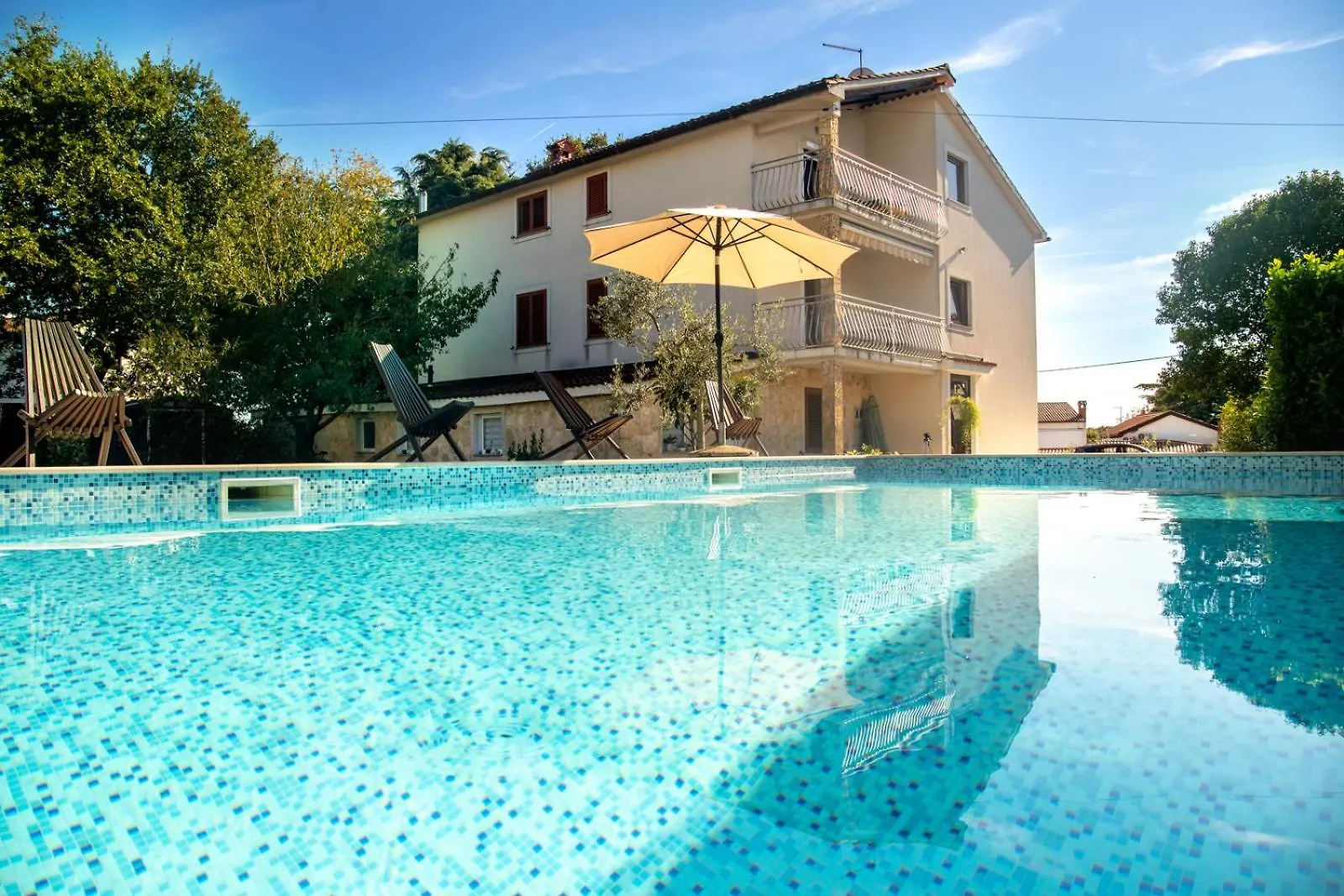 Apartments With Pool Villa Fjord Kanfanar