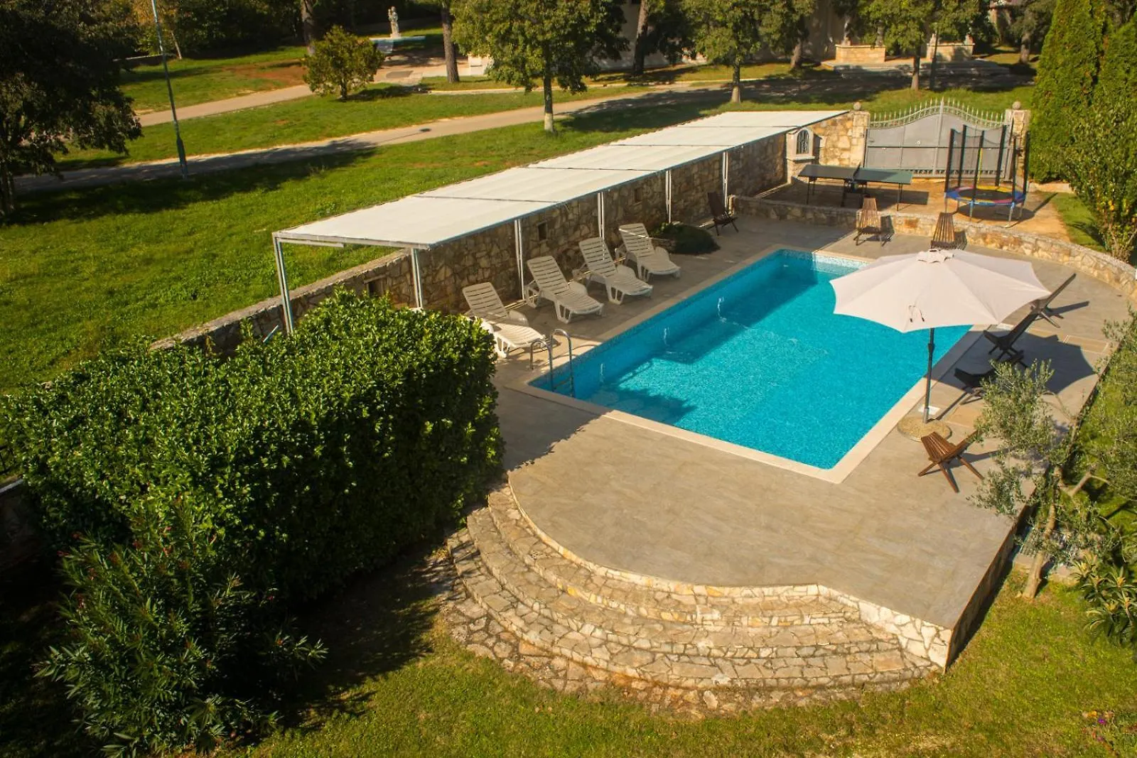 Apartments With Pool Villa Fjord Kanfanar