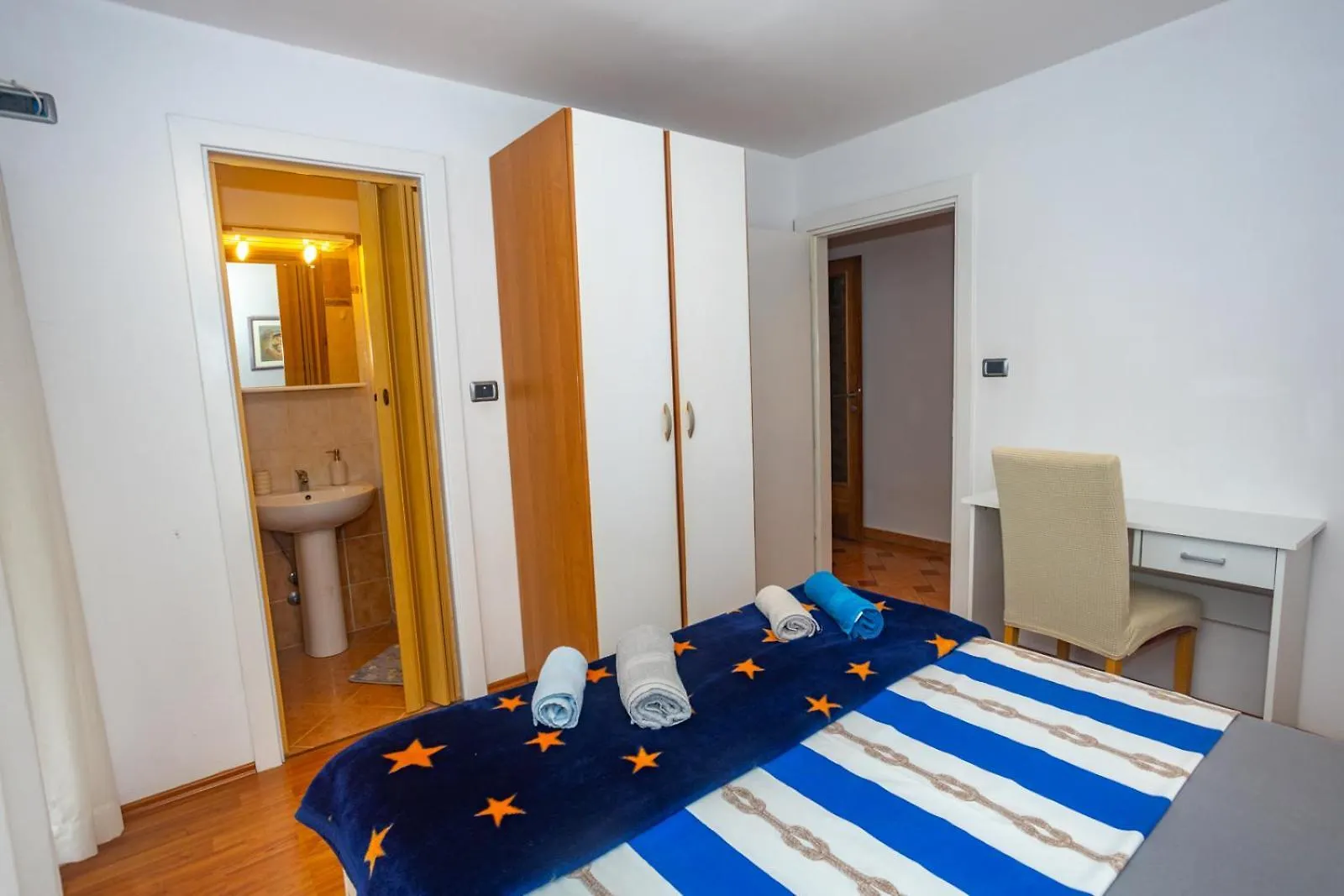 Apartments With Pool Villa Fjord Kanfanar Croatia