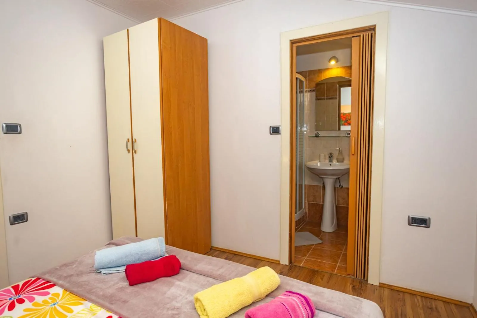 Apartments With Pool Villa Fjord Kanfanar Croatia